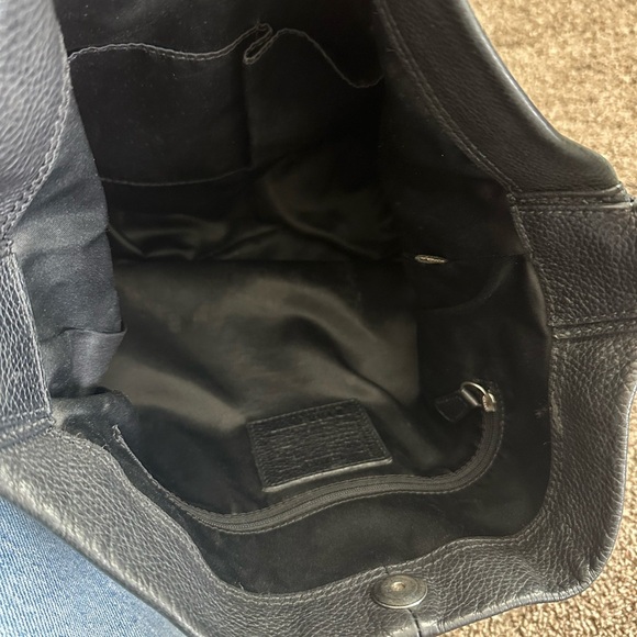 Coach F16535 Penelope Hobo Shoulder Bag Black - Picture 2 of 13